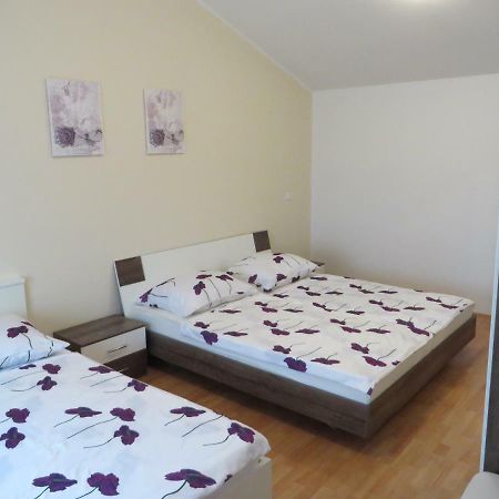 Apartment Mare Medulin Eksteriør billede