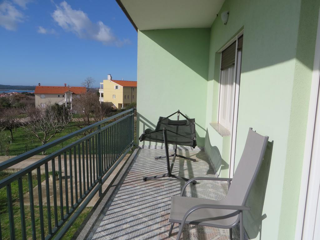 Apartment Mare Medulin Eksteriør billede